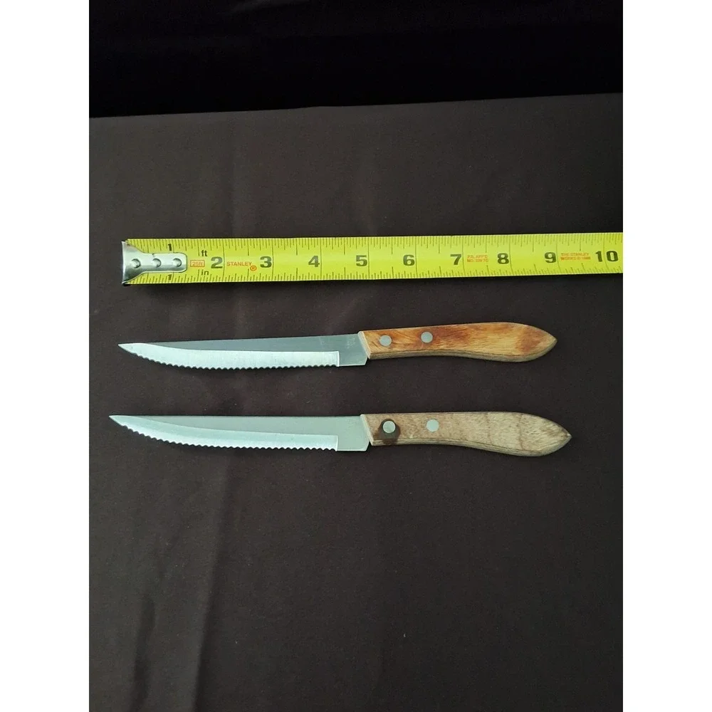 Vintage Pair‎ Of Serated Steak Knives  Made In Japan. Stainless Steel Lot Of 2